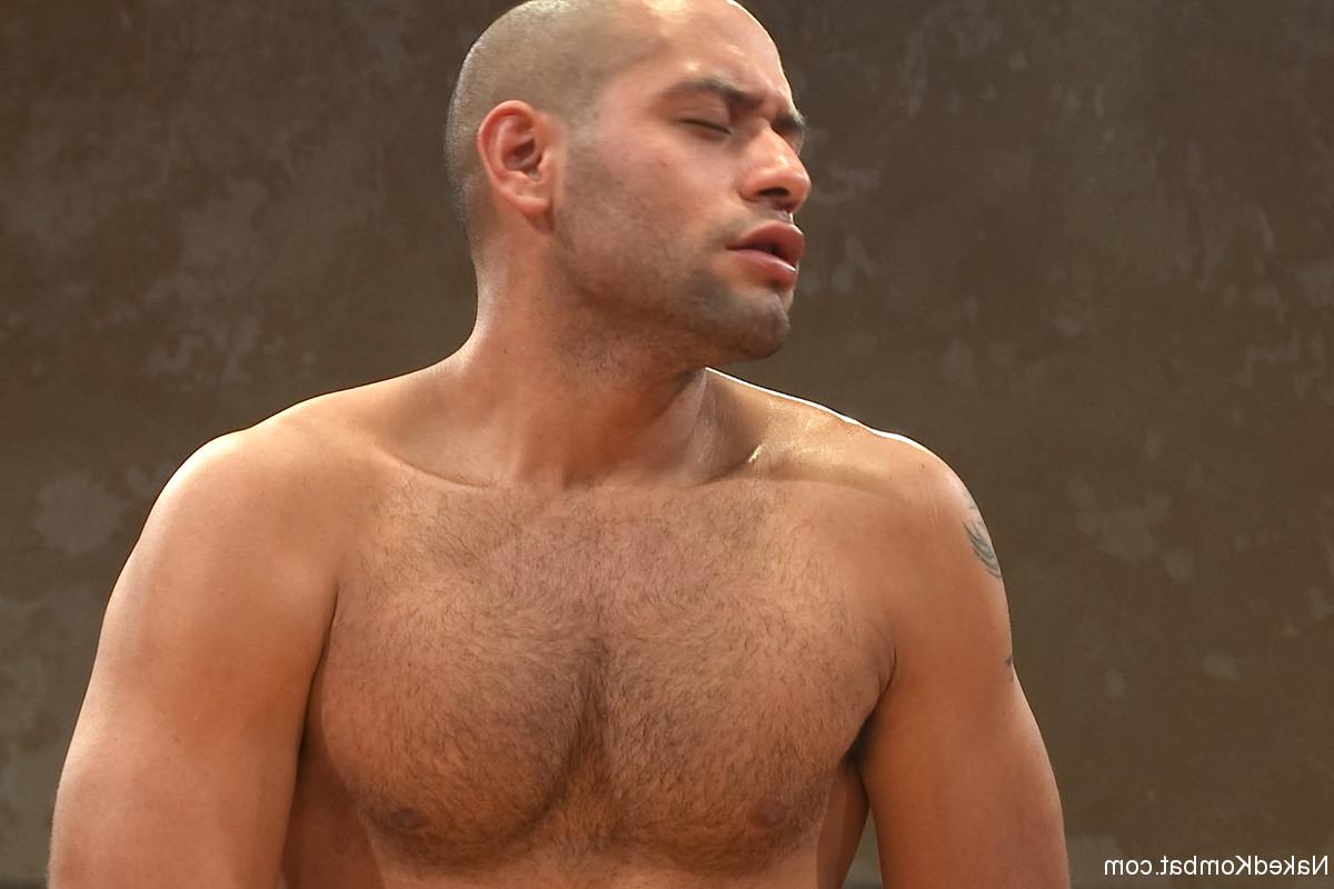 20P Naked Kombat Leo Forte, Race Cooper