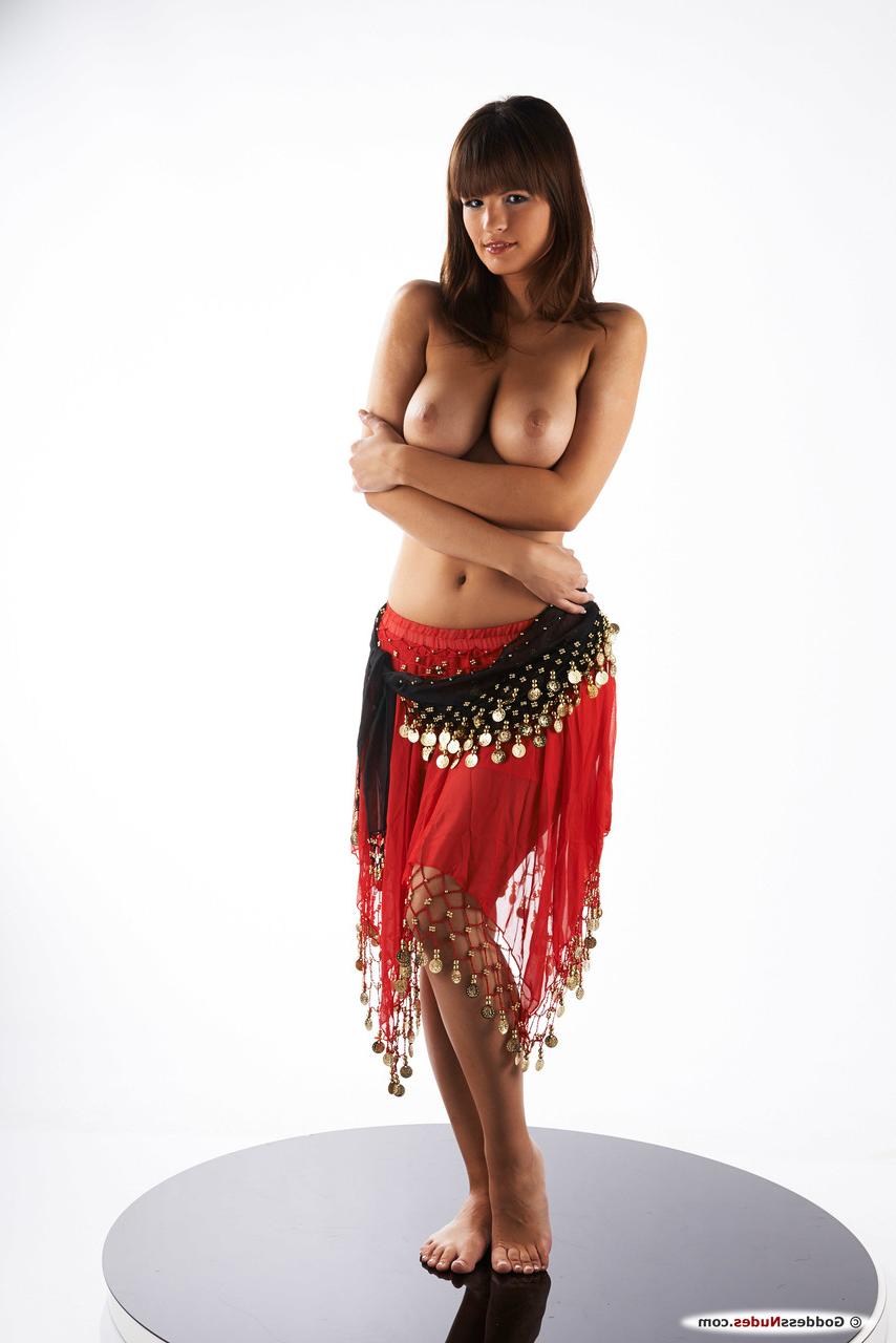 20P Goddess Nudes Rita Peach