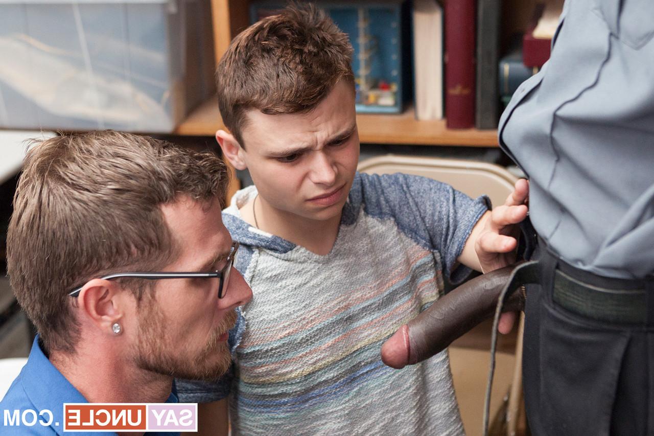 16P Kinky dad Alex Killian gets analized doggystyle as his stepson watches