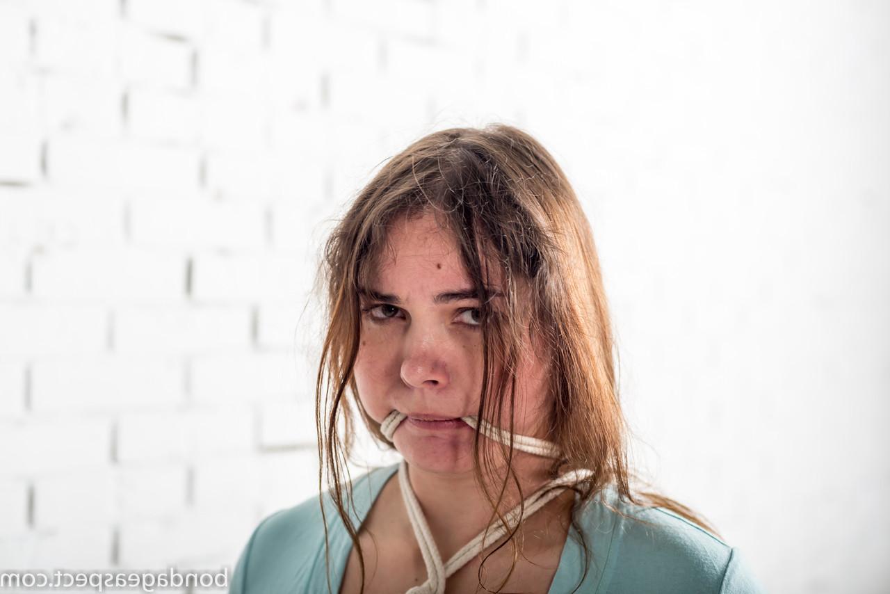 12P Bondage Aspect featuring Natasha Sex Photos