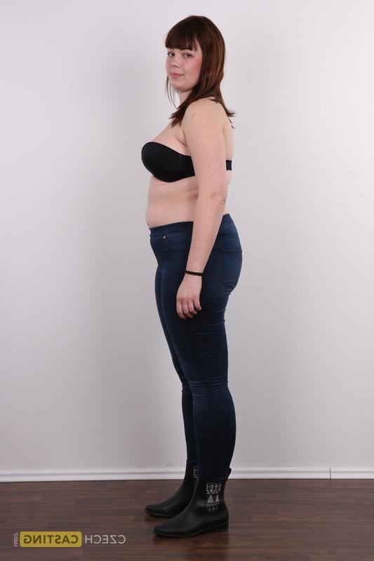 20P Amateur BBW Marta models with her clothes on and then completely naked too