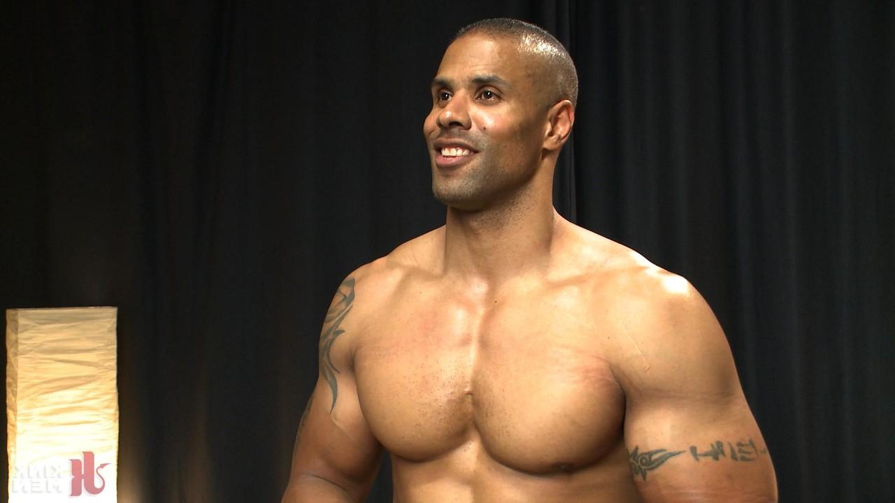 15P Men On Edge Robert Axel