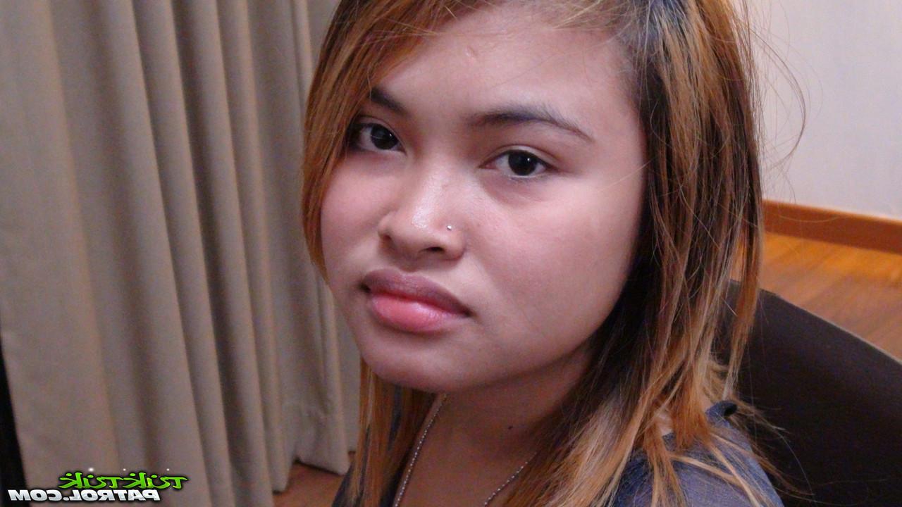 20P Chubby Thai girl Kam goes shoping then returns to a hotel room to get fucked