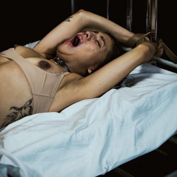 20P As submissas europeias Silvia Rubi, Lina Bembe e Viktoria Vaar são dominadas