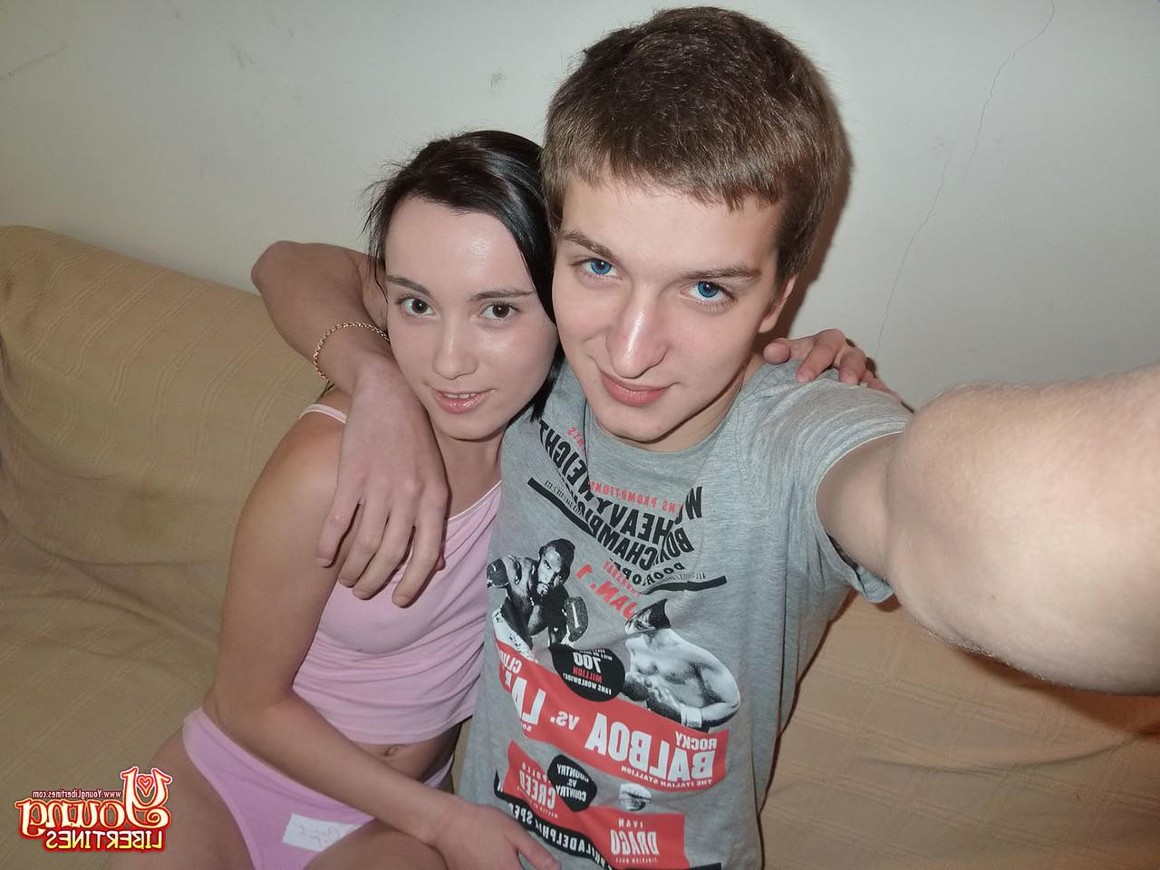 20P Cute girl with a shaved muff Delphina exposes her tits and takes a boner