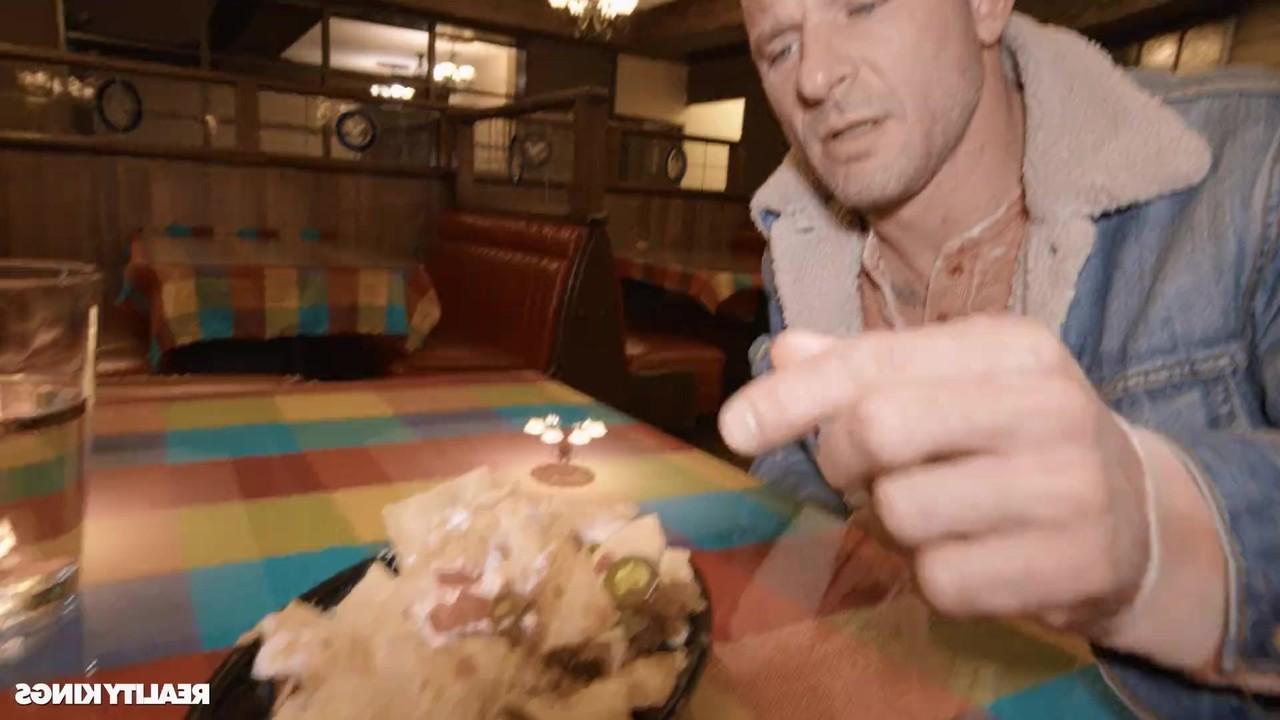20P Reality Kings Charly Summer, Scott Nails