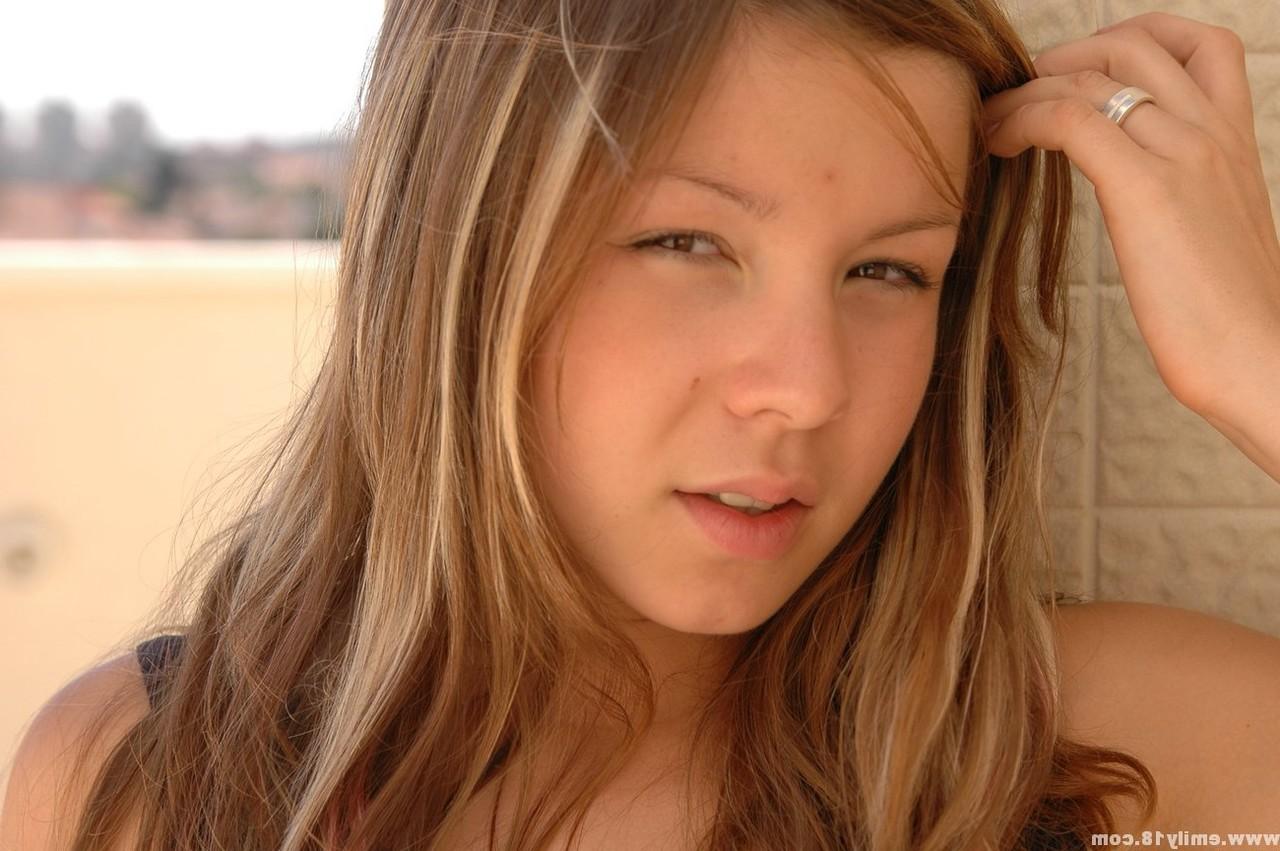 15P 18-year-old hottie uncovers her tiny tits before pulling down her underwear