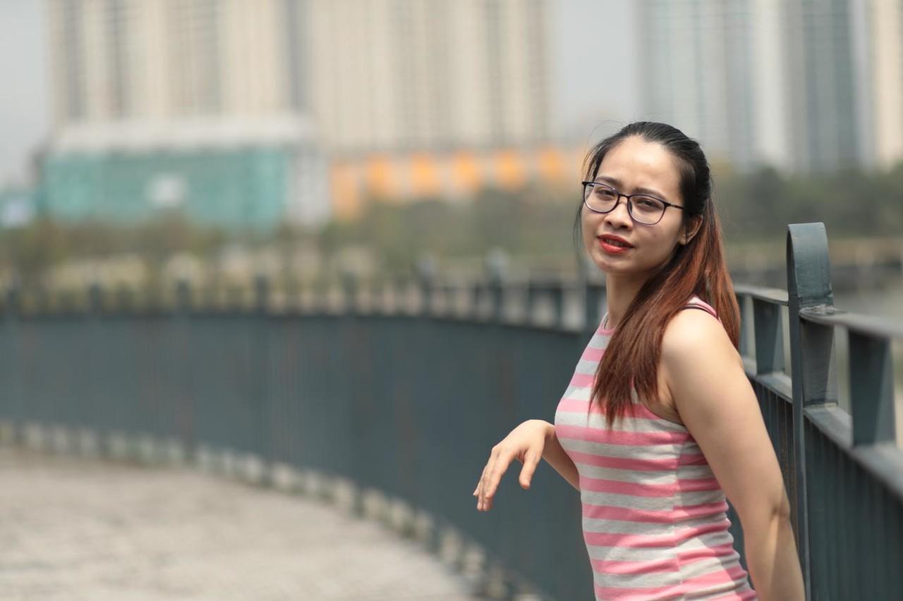 20P Sweet Asian babe Katrina posing in her long summer dress outdoors