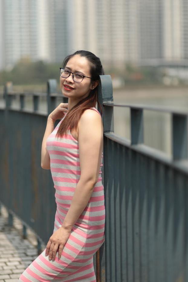 20P Sweet Asian babe Katrina posing in her long summer dress outdoors