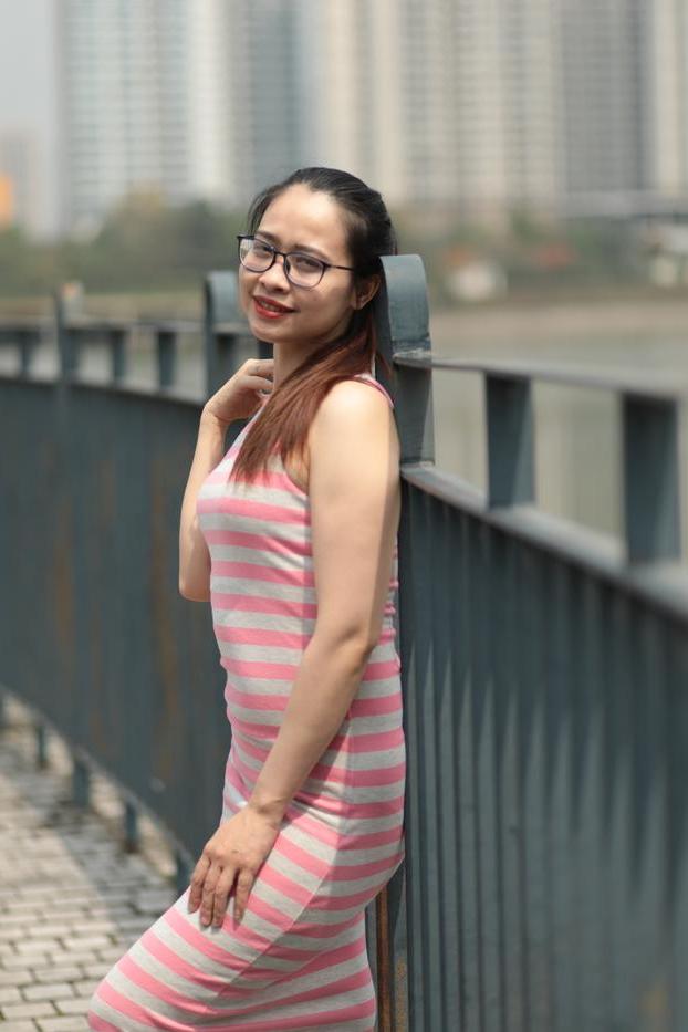 20P Sweet Asian babe Katrina posing in her long summer dress outdoors