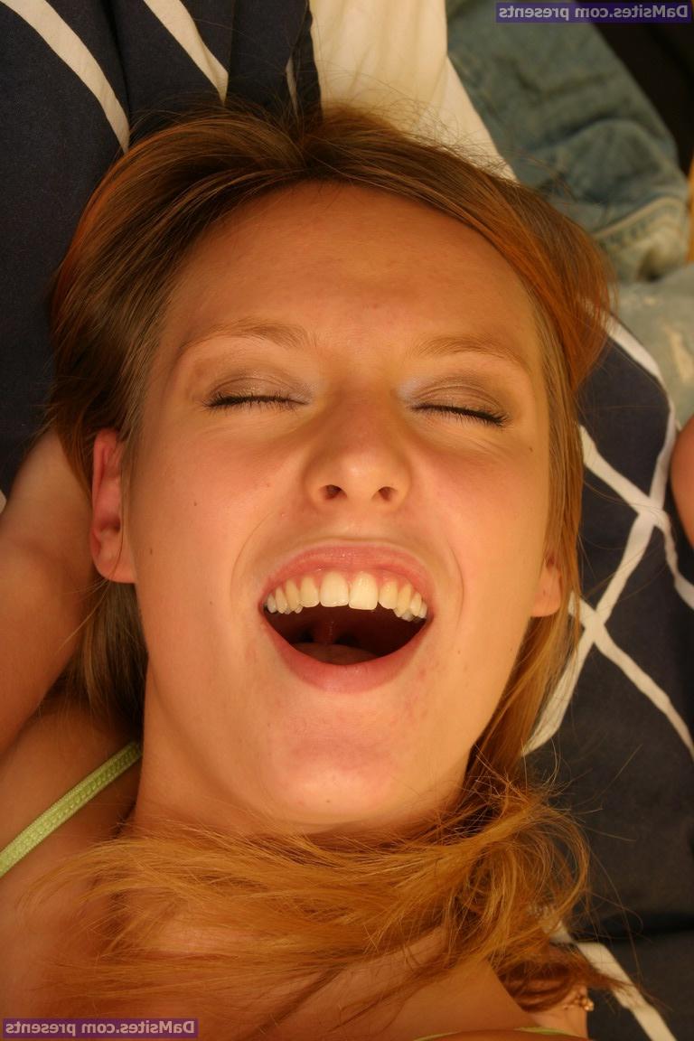 16P Sofia, une fille caucasienne, arbore un anus béant pendant une relation sexuelle BBG.