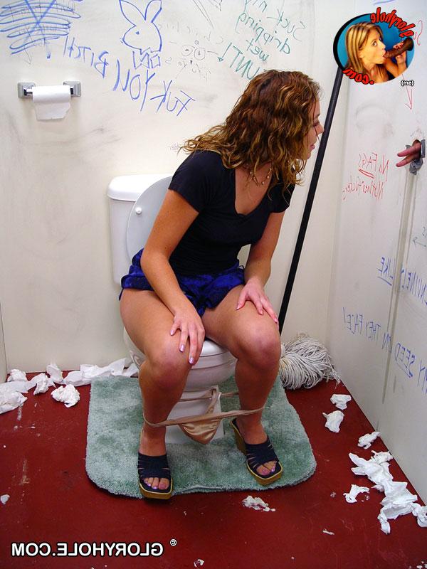 20P MILF Mariah Cherry sits on the toilet while sucking BBC through a gloryhole