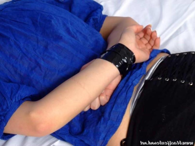 16P Platinum blonde is silenced and restrained with duct tape on her bed