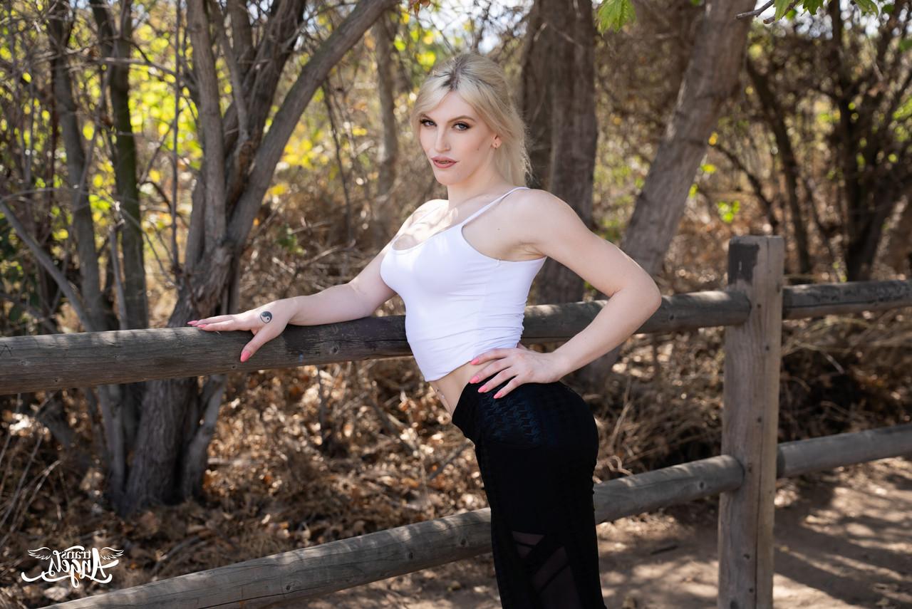 19P Trans Angels McKenzie Lee, Izzy Wilde