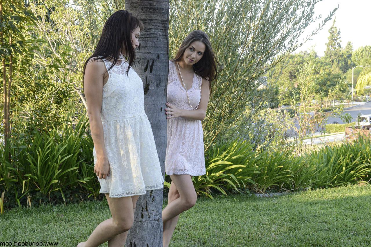 15P Arte desnuda Aidra Fox, Madi Meadows