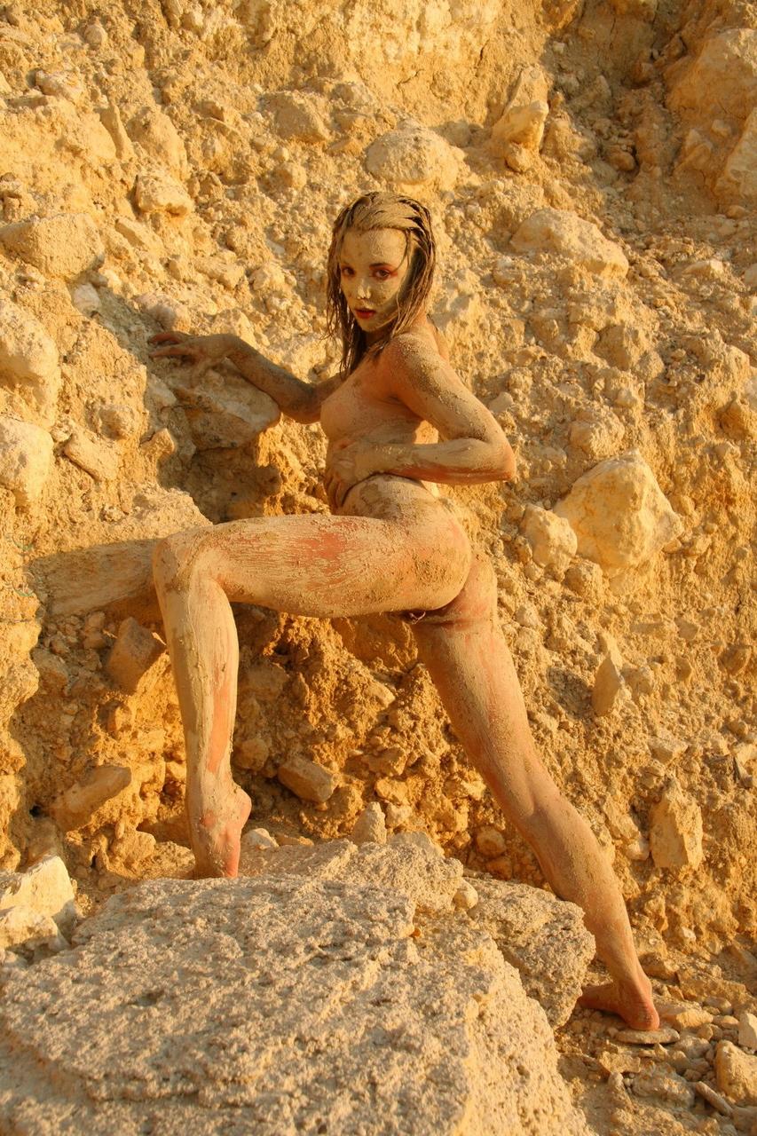 14P Boho Nude Art Isabella A Grace