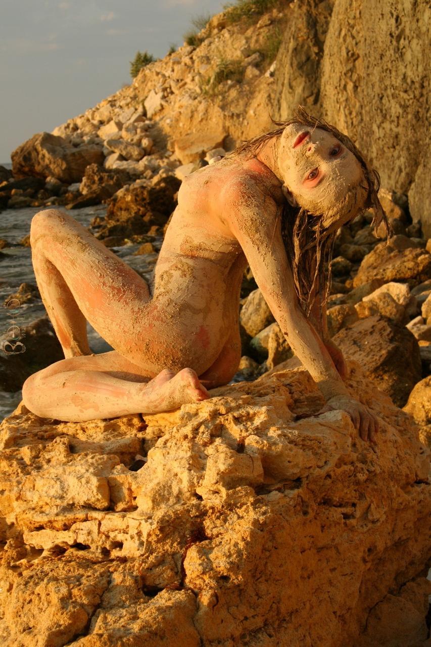 14P Boho Nude Art Isabella A Grace
