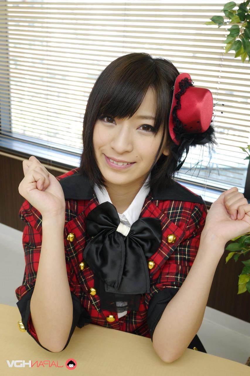 15P Japanese student Ruri Narumiya sits on boy's faces in pink lace underwear