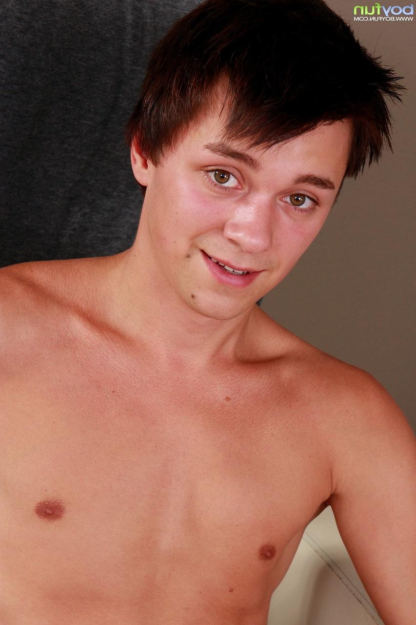 20P Boy Fun Ivan Sawinski