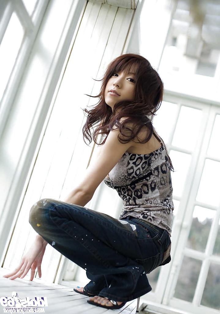 15P Tempting asian babe Kanako Tsuchiyai stripping off her clothes