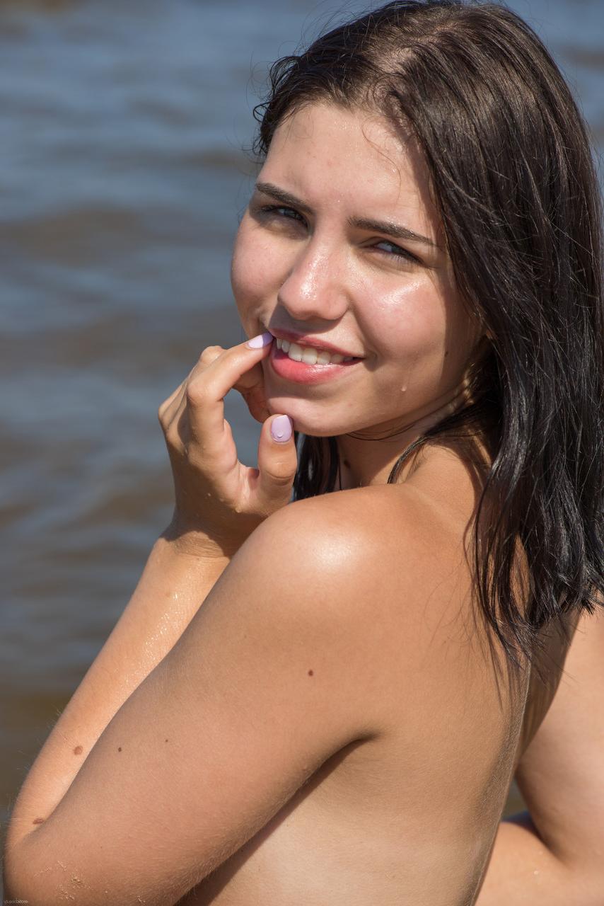 20P Beleza Erótica Zhenya Mille