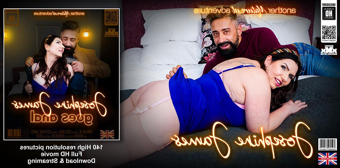11P Josephine James, une BBW d'âge moyen, reçoit une éjaculation bouche ouverte après une baise.