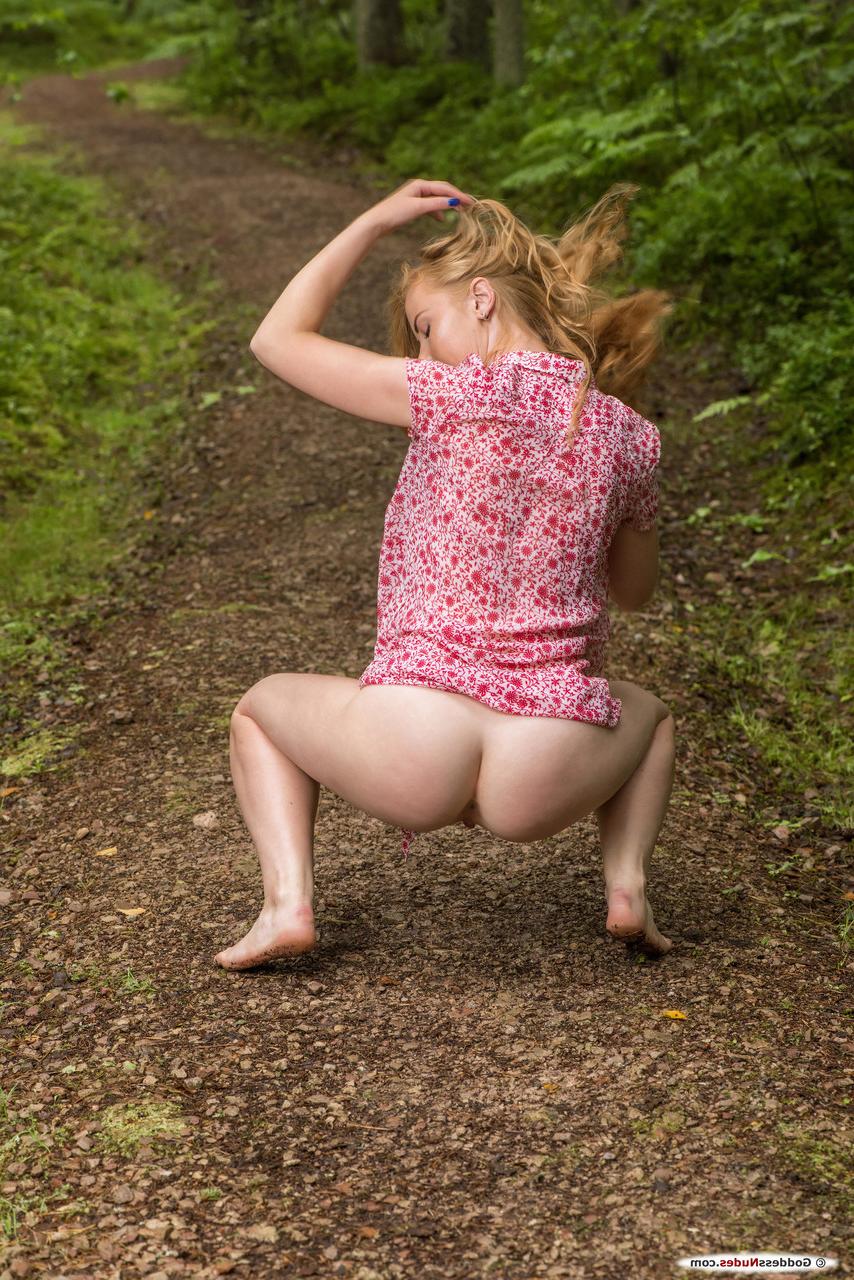 20P Goddess Nudes Helene