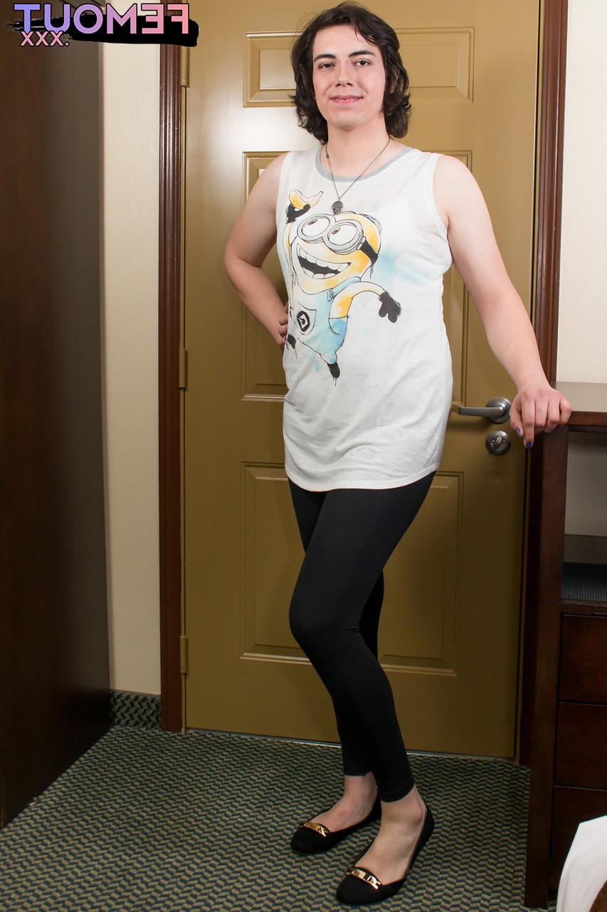 16P Femout XXX Leia Luna