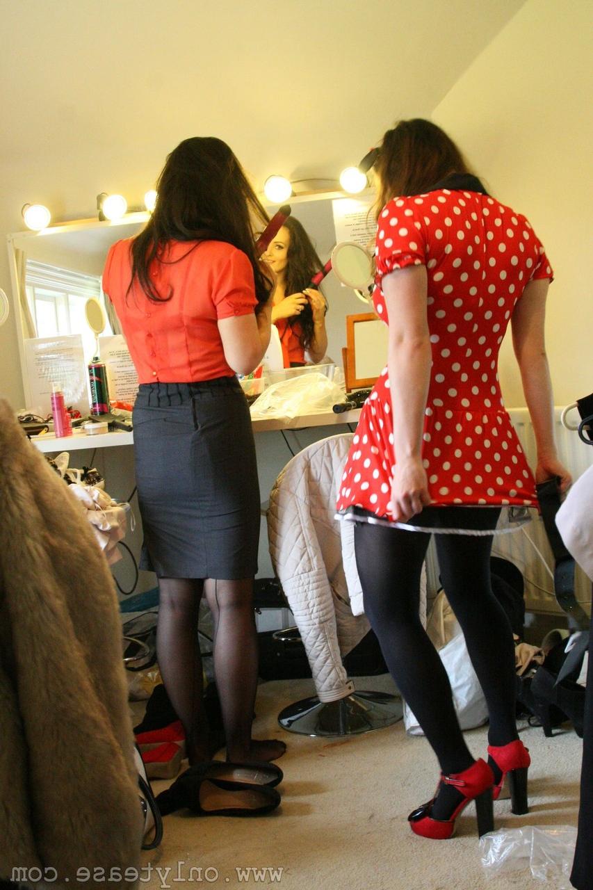 20P Only Tease Holly Anderson