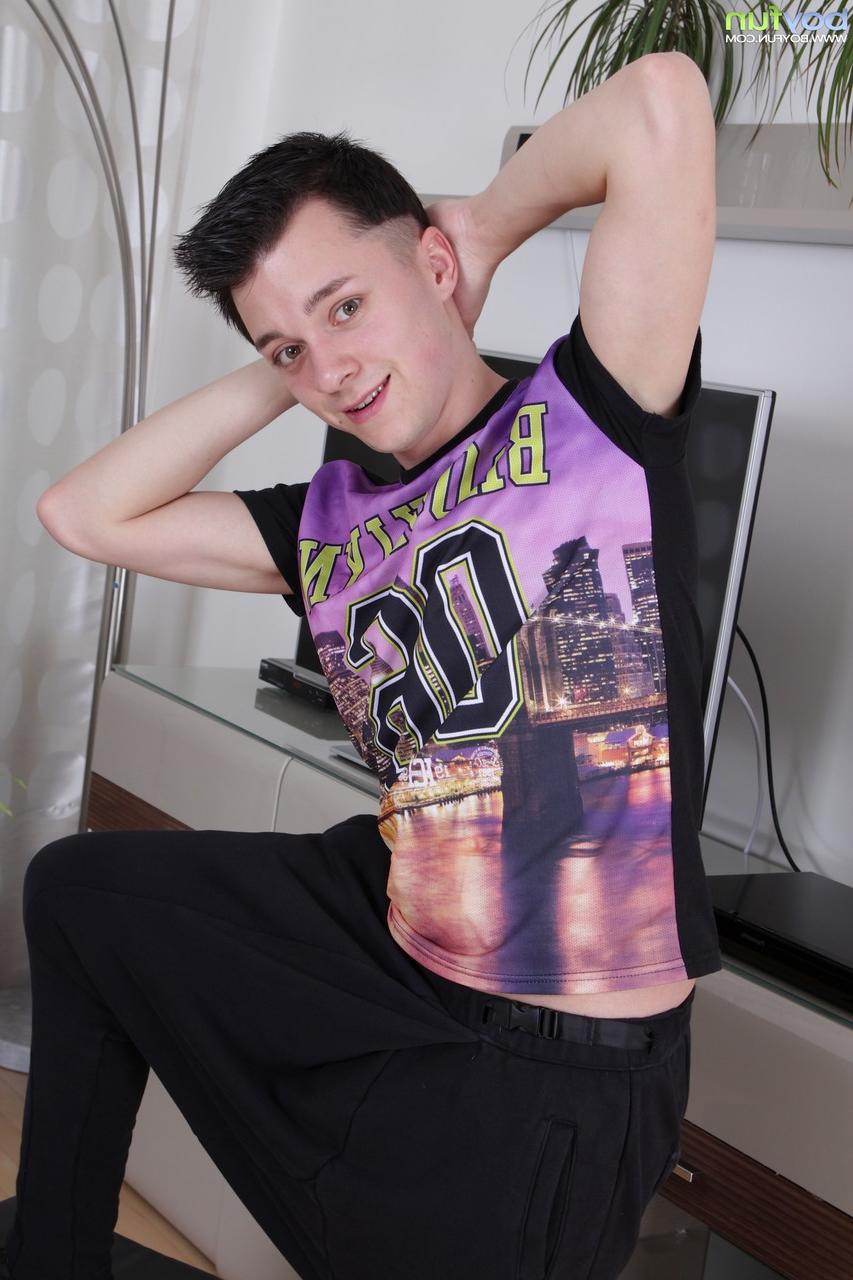 20P Boy Fun Ivan Sawinski