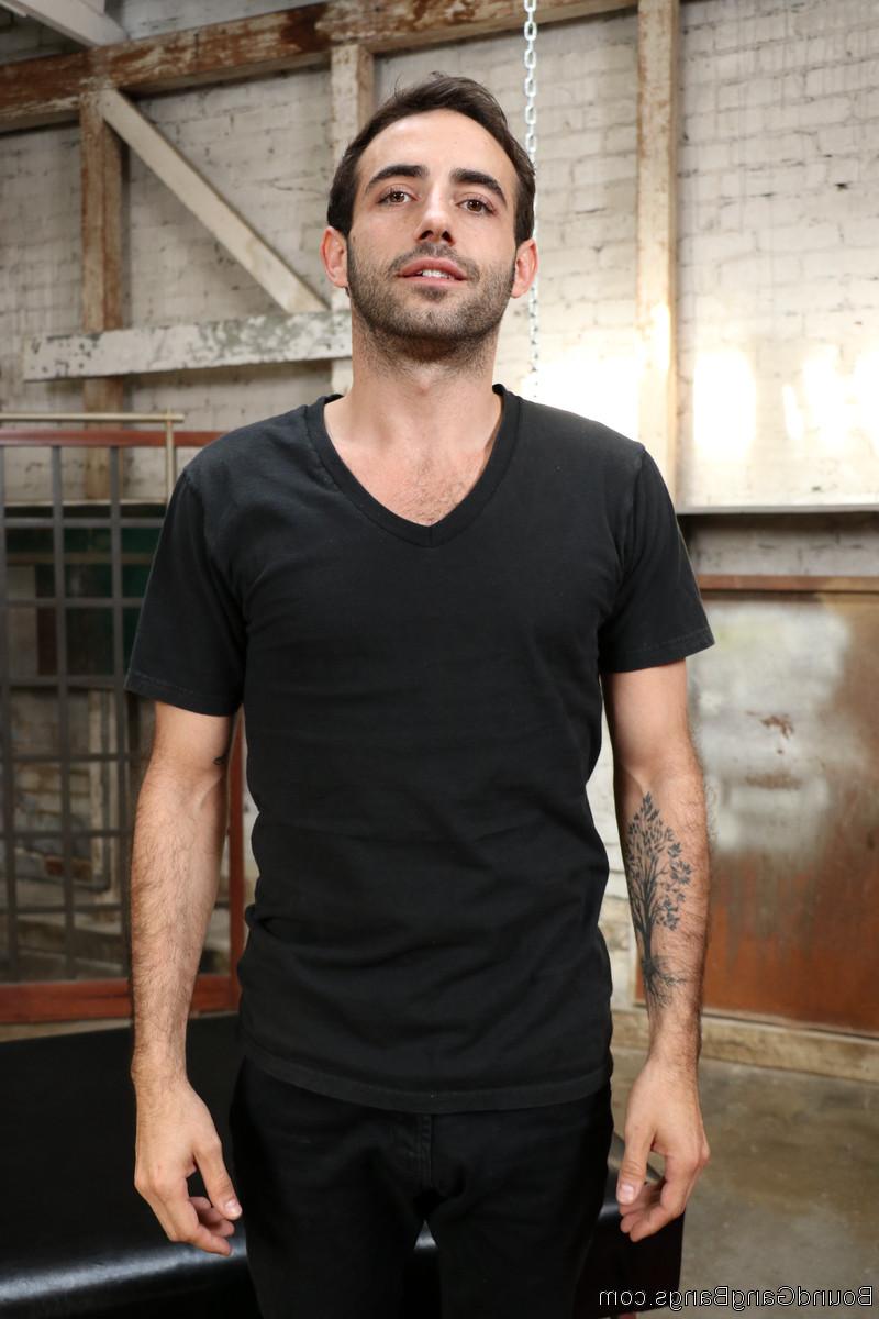 20P Gangbangs liés Dillon Cox, Donny Sins, Jake Adams, Johnny Goodluck, Rob Piper,