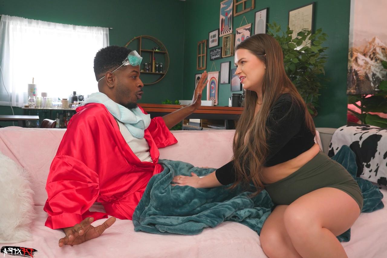15P Thick girl Cece Mecta concludes interracial sex with jizz on her face