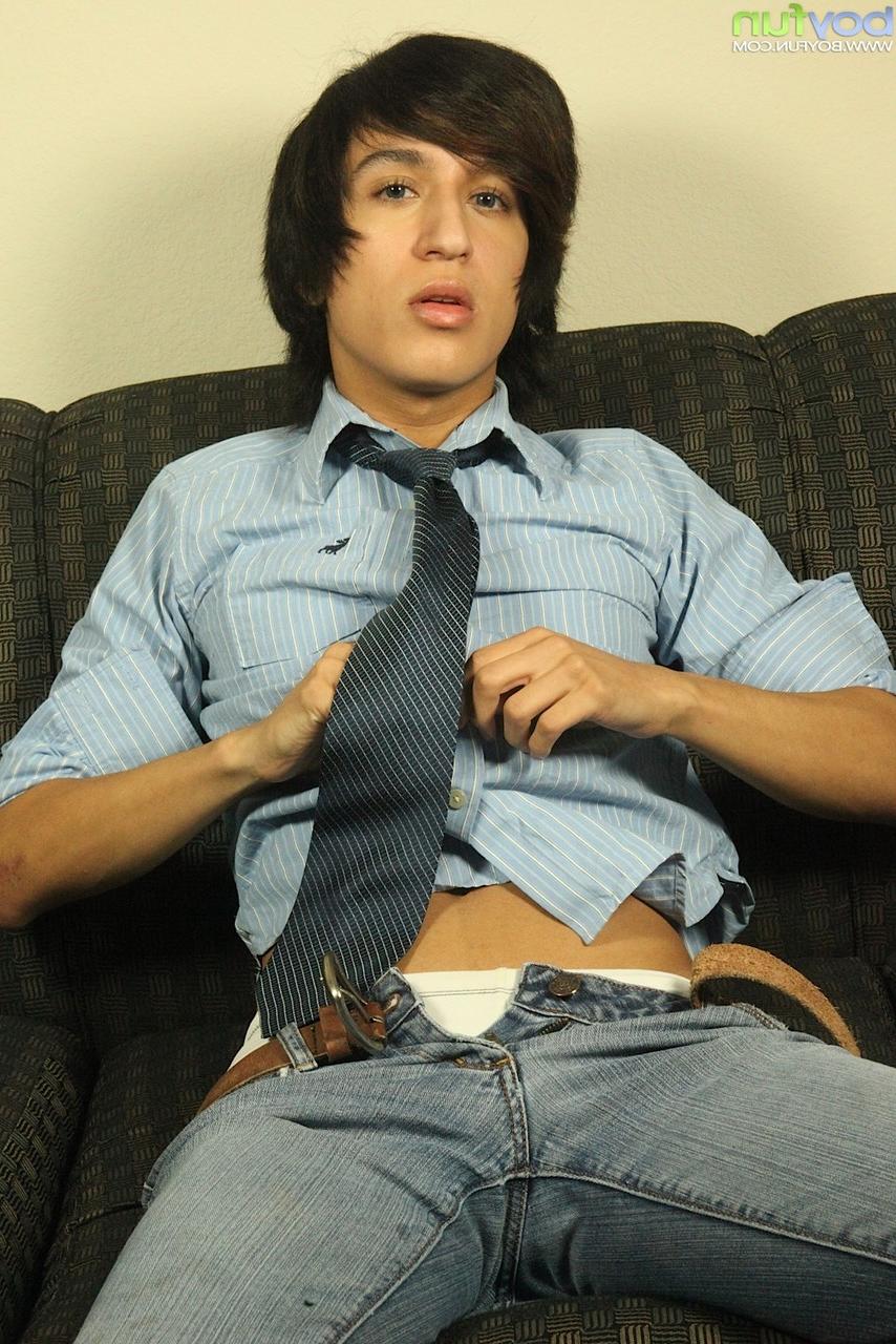 19P Boy Fun Cameron Mitchel