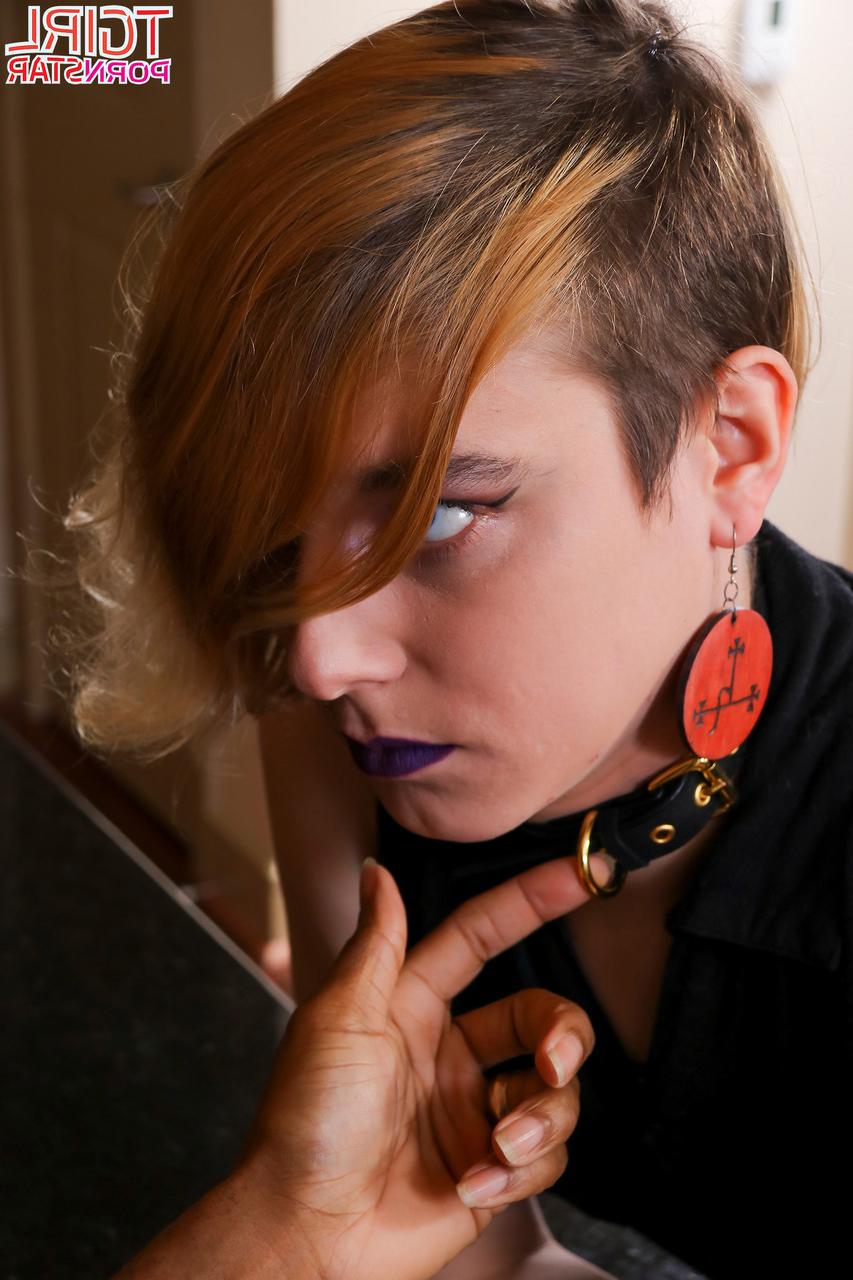 16P Tgirl estrella porno aeva rhone