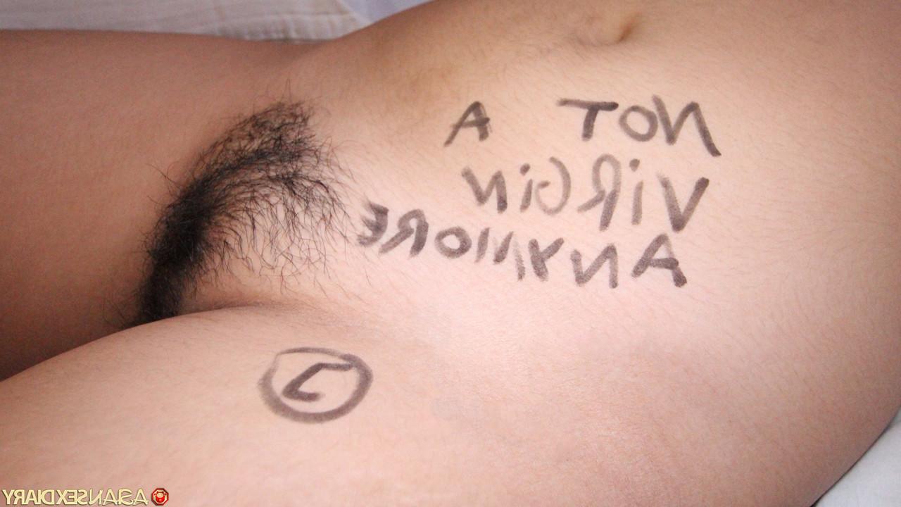 15P La pervertida adolescente asiática Manilen chupa y folla la gruesa polla de un turista cachondo