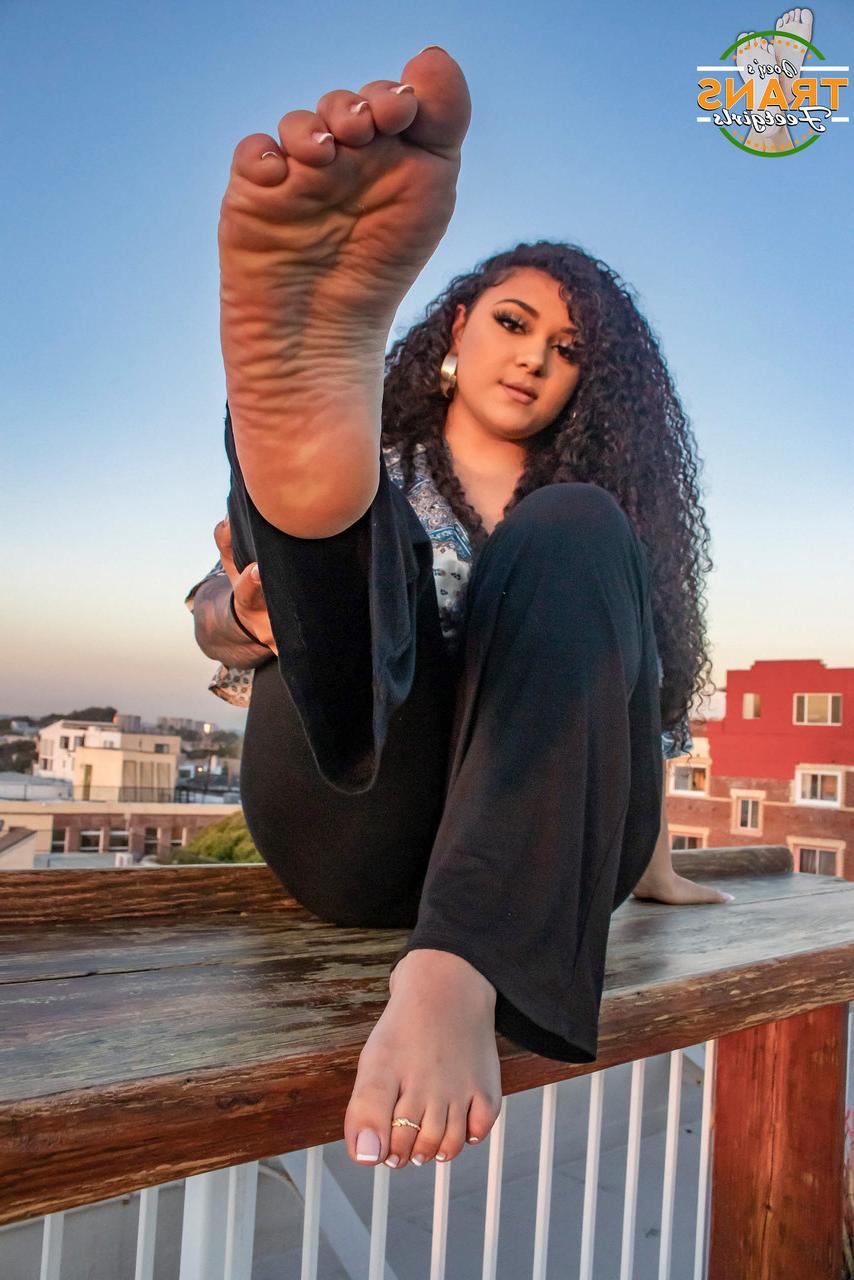 16P Joeys Trans Footgirls Billie Beaumont