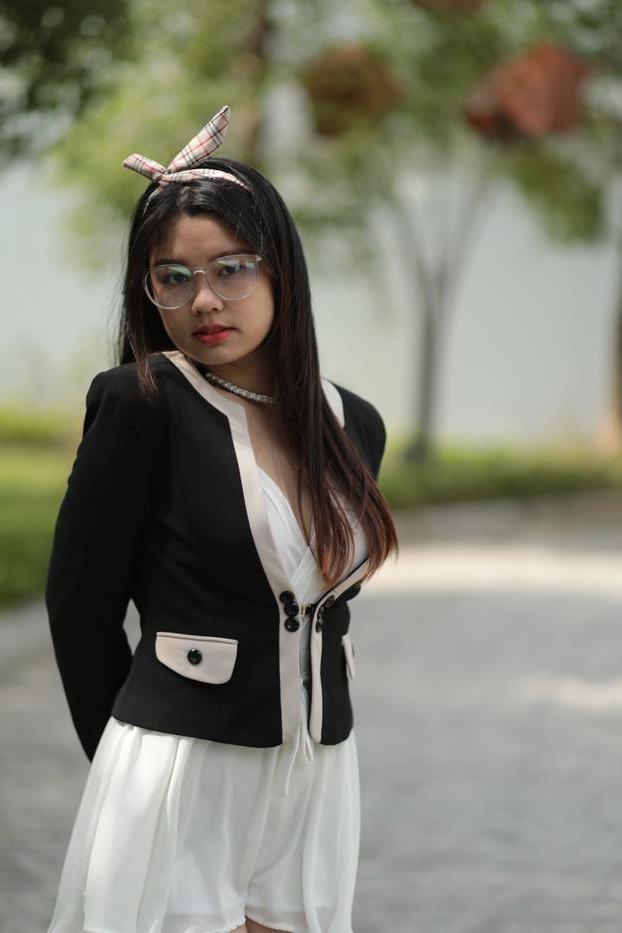 20P Beautiful Asian babe with glasses Natalia posing in her cute outfit in public