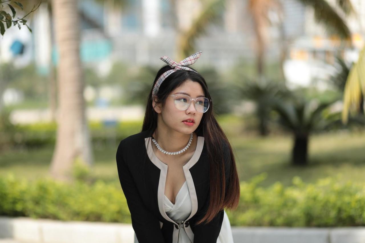 20P Beautiful Asian babe with glasses Natalia posing in her cute outfit in public