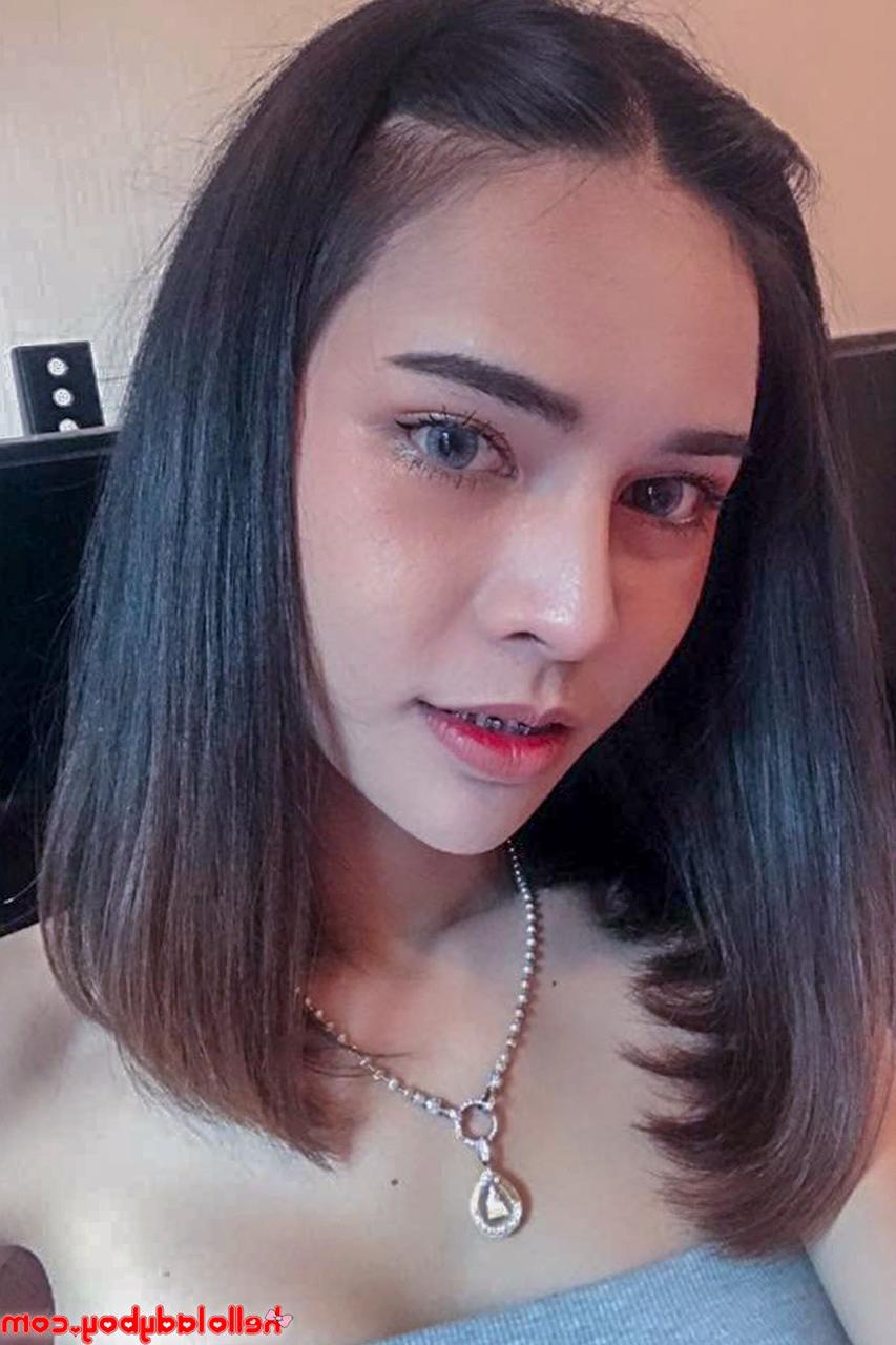 10P Hello Ladyboy Ladyboy Kitty