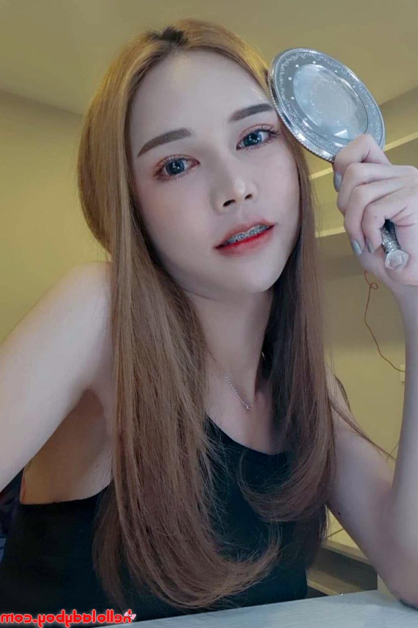 10P Hello Ladyboy Ladyboy Kitty