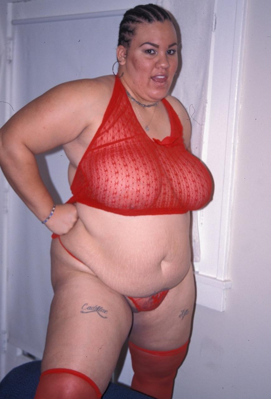 20P Fat nympho with dreads Alayna Davies rides a huge boner in red stockings