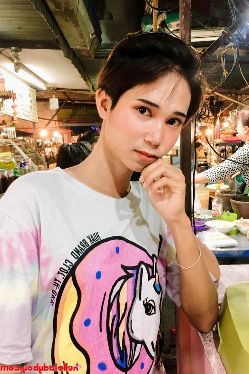 20P Gorgeous Asian shemale posing fully clothed in public in her own compilation