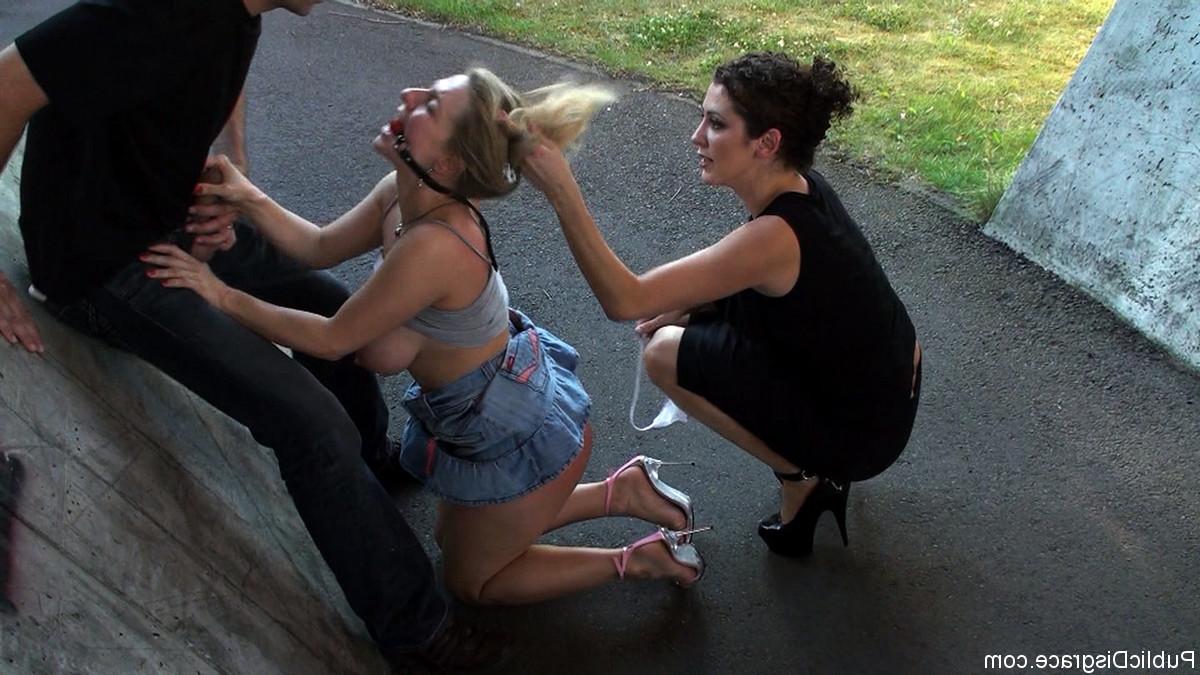 20P Public Disgrace Jagdelfe