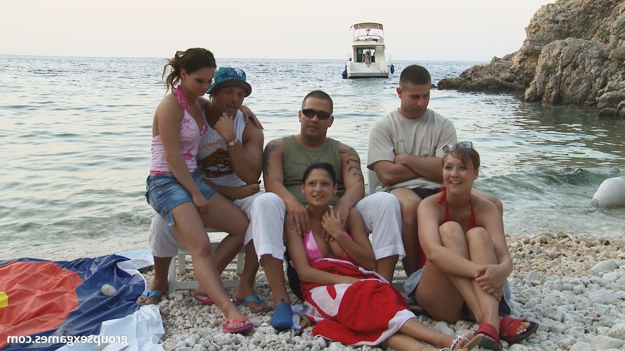 15P Things heat up at the beach when a sizzling naked orgy leads to DP