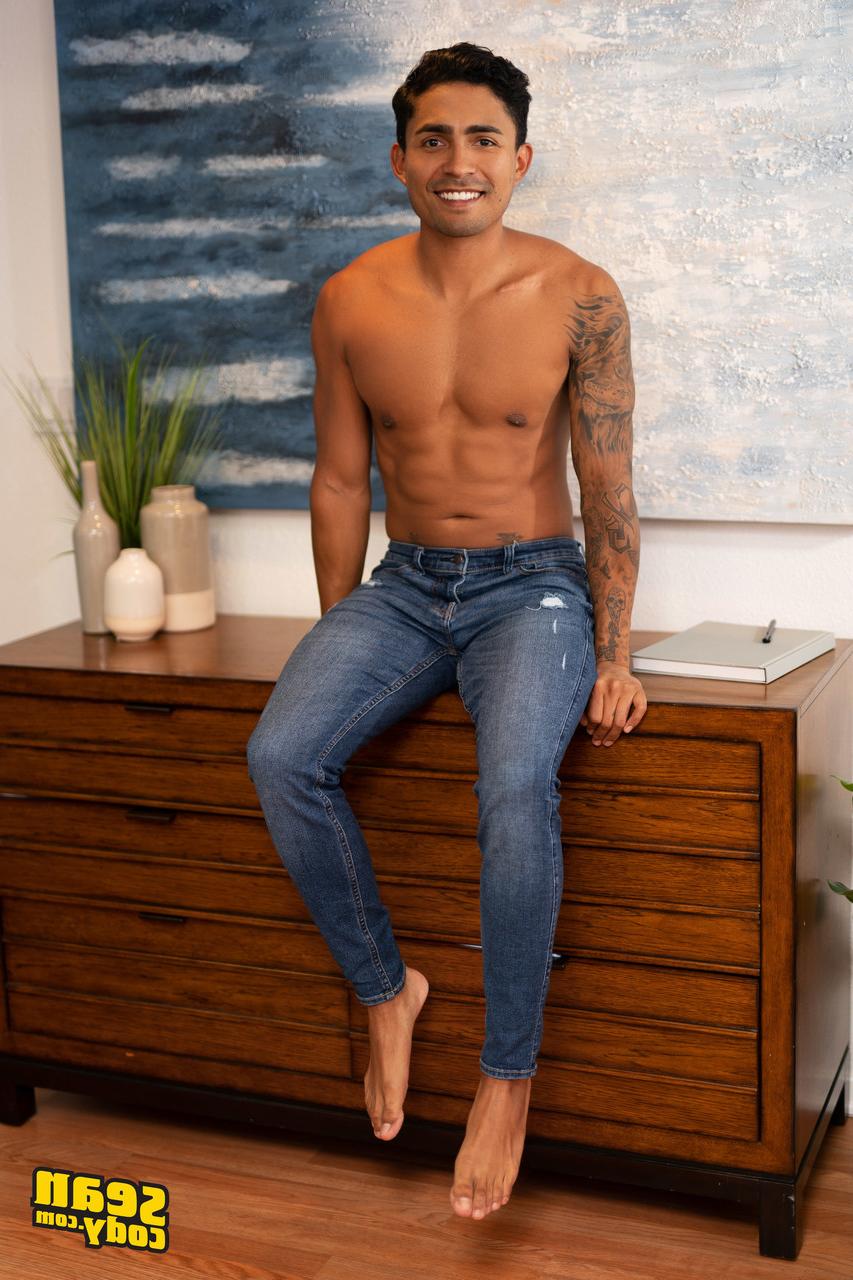 9P Sean Cody Asher, Blake Ryan