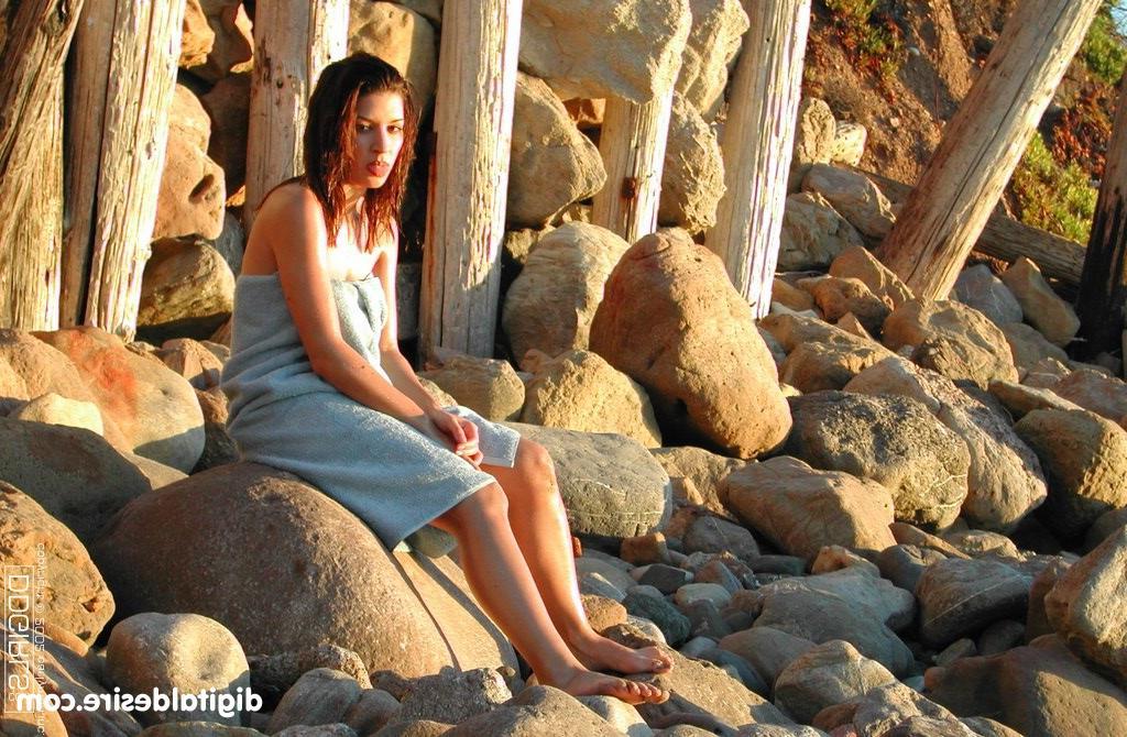 20P Digital Desire Ann Marie