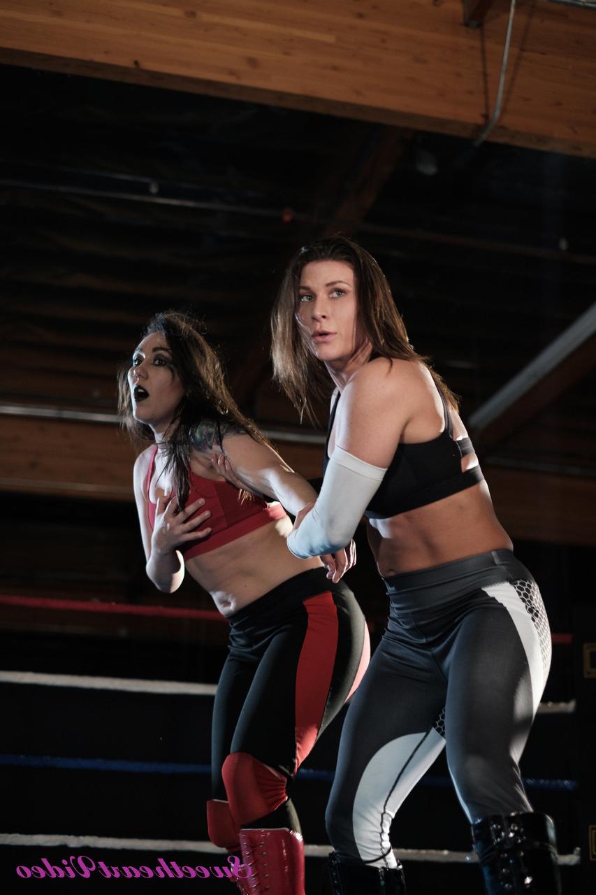 19P Mile High Media Ariel X, Sinn Sage