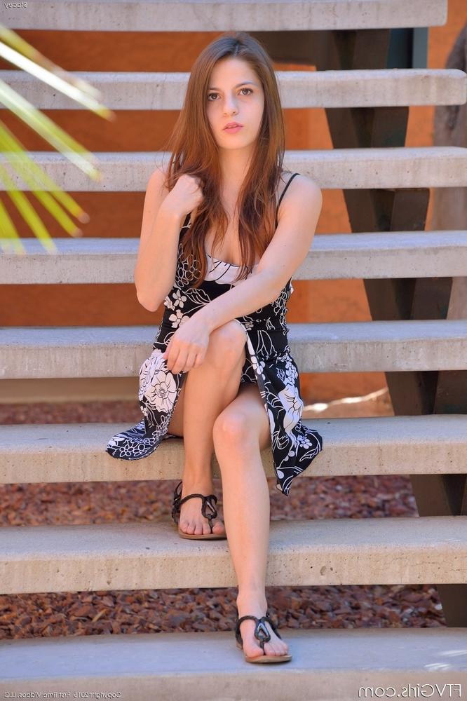 16P Pretty brunette walks naked in the park & fingers her pussy & tight ass