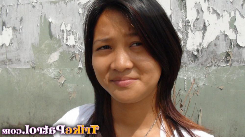 15P Asiatische Amateur-Irin trägt nach POV-Sex mit einem Ausländer ein mit Sperma bedecktes Gesicht