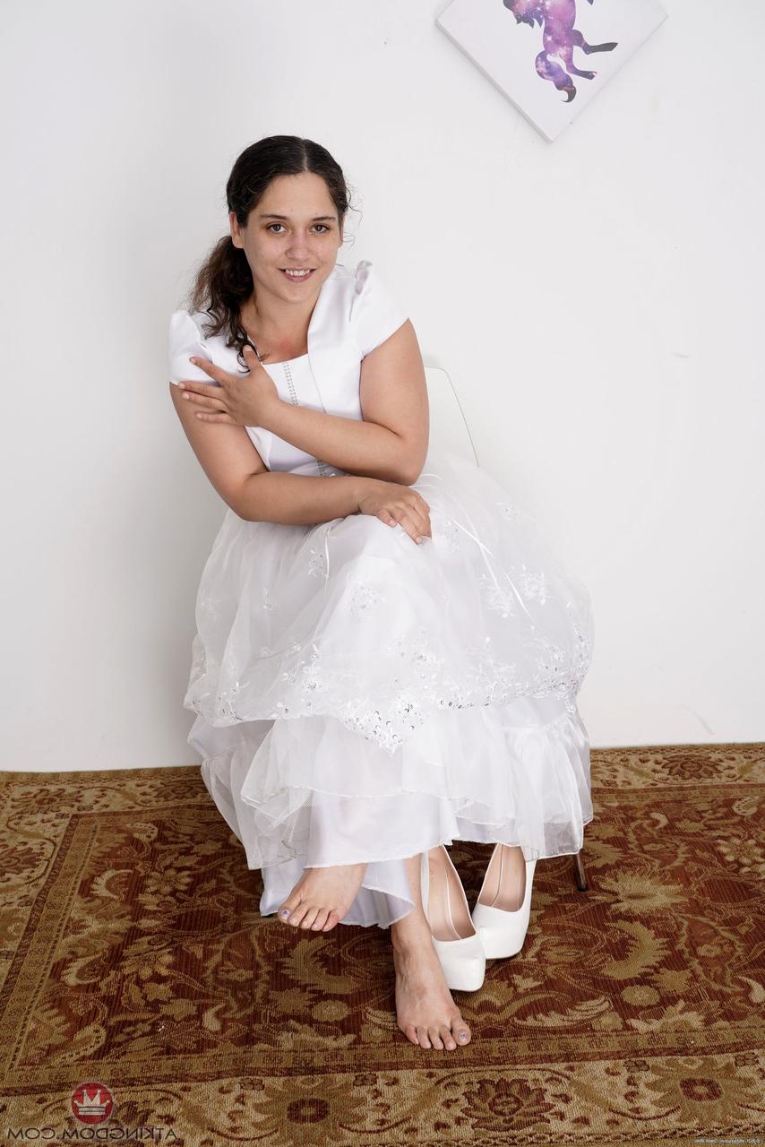 20P Chubby bride Ziggy Star doffs her wedding dress and spreads her hairy pussy